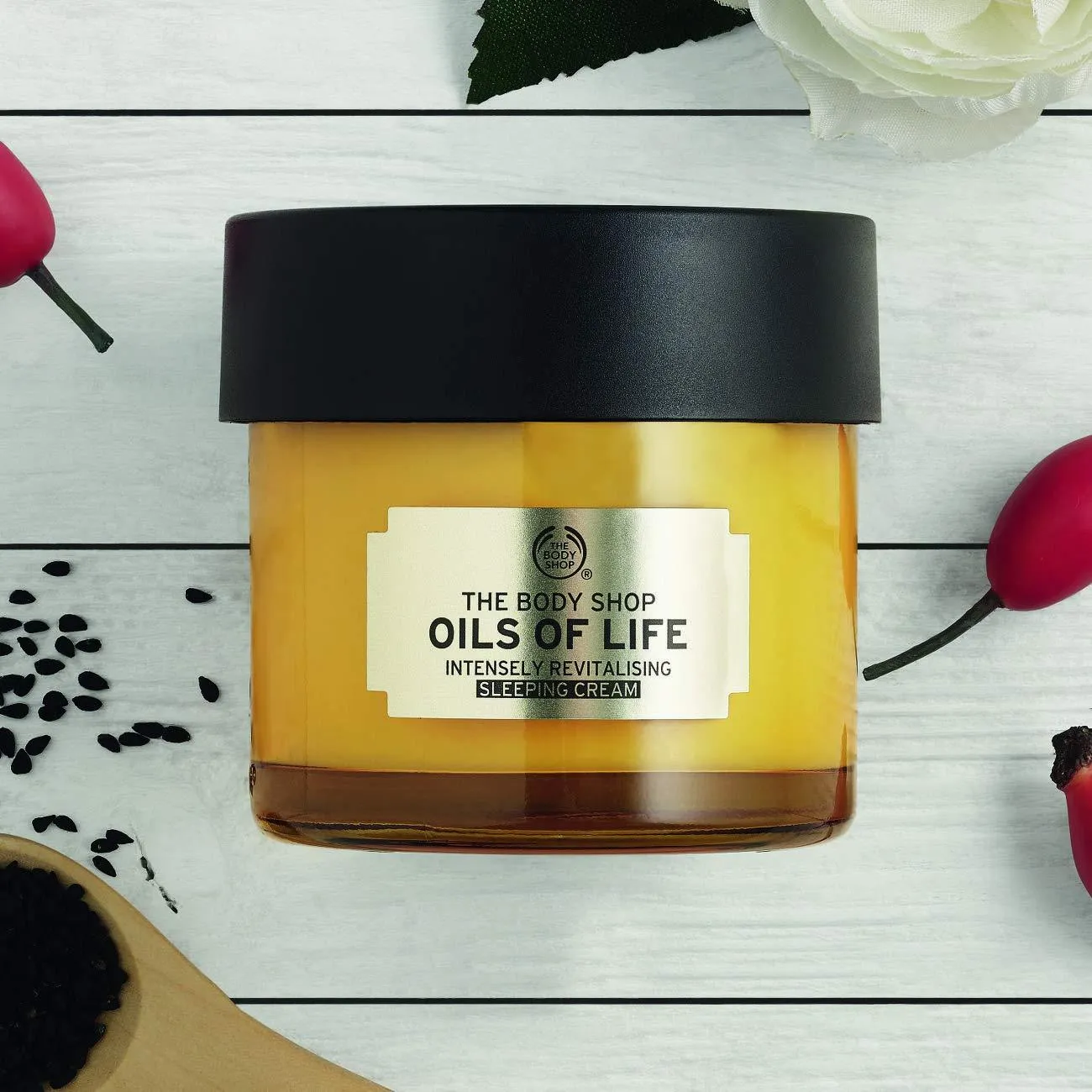 The Body Shop Oils Of Life Intensely Revitalising Cream